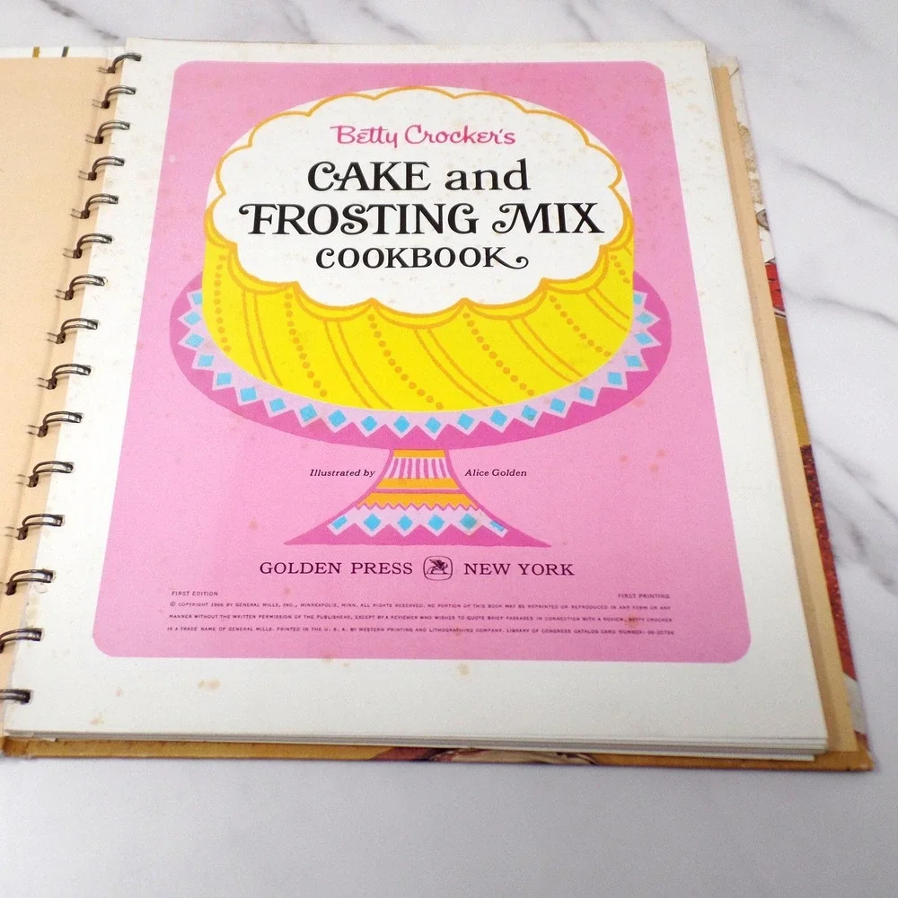 Vintage Betty Crocker's Cake and Frosting Mix Cookbook, 1st Ed - 1st Printing